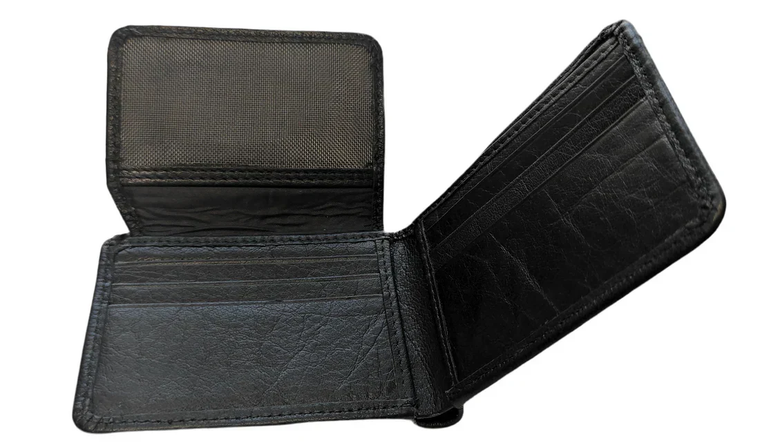 Slimline Wallet with ID Card Holder- Leader Collection